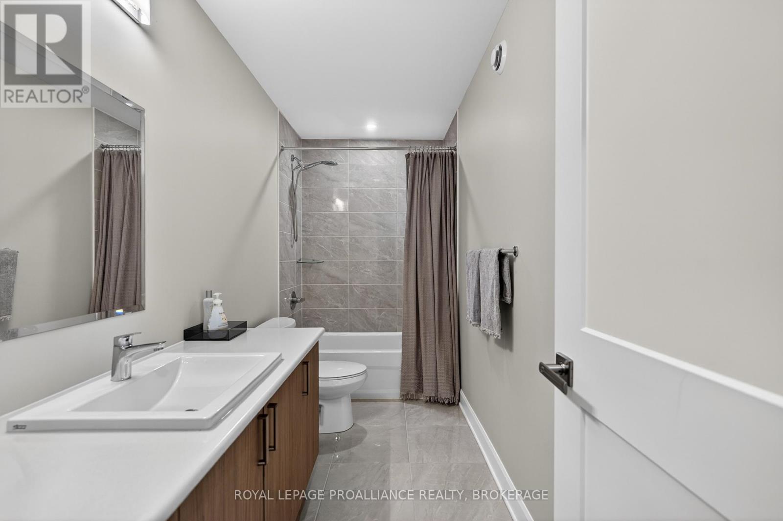 828 Celeste Drive, Kingston, Ontario  K7P 0P6 - Photo 40 - X13129010