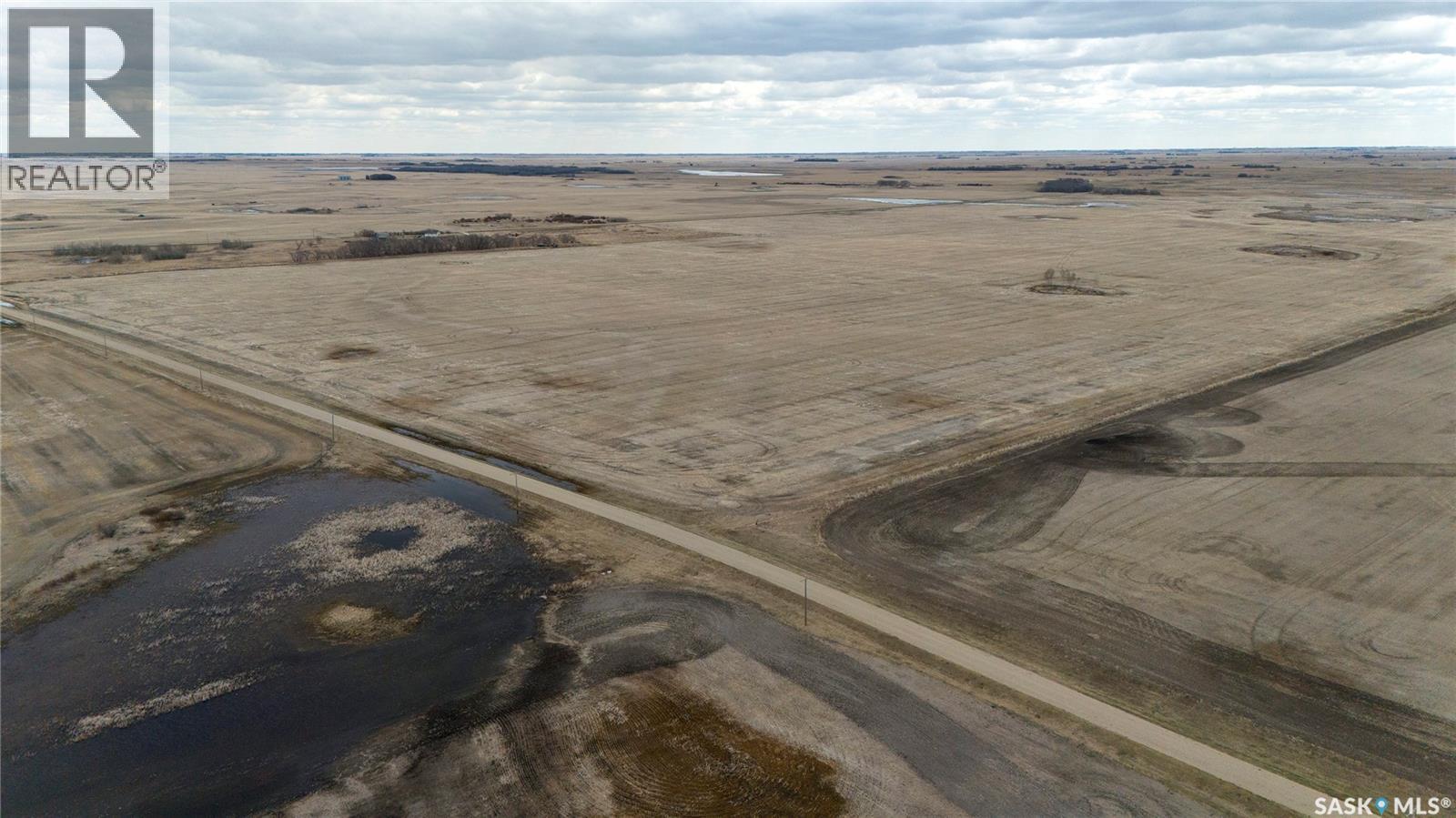 295 Acres With Surface Lease - Benson, Tecumseh Rm No. 65, Saskatchewan  S0C 0L0 - Photo 2 - SK033469