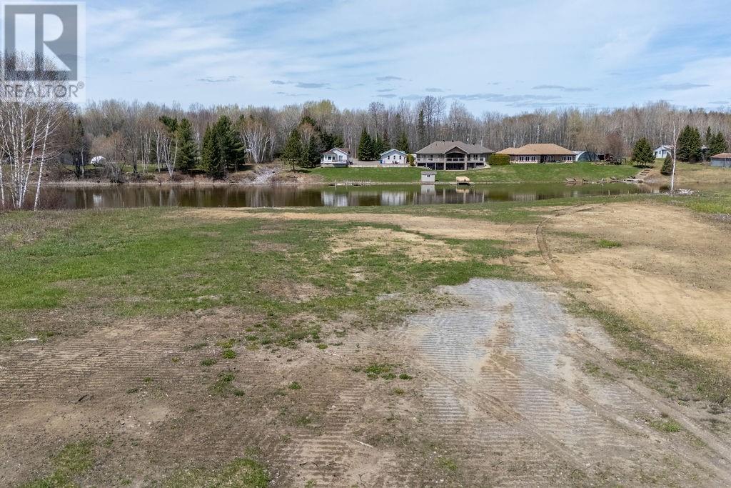 515 Champagne Pin 490860186, Sturgeon Falls, Ontario  P2B 2L9 - Photo 6 - 2127780