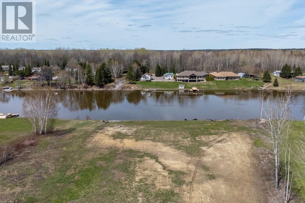 515 Champagne Pin 490860186, Sturgeon Falls, Ontario  P2B 2L9 - Photo 7 - 2127780