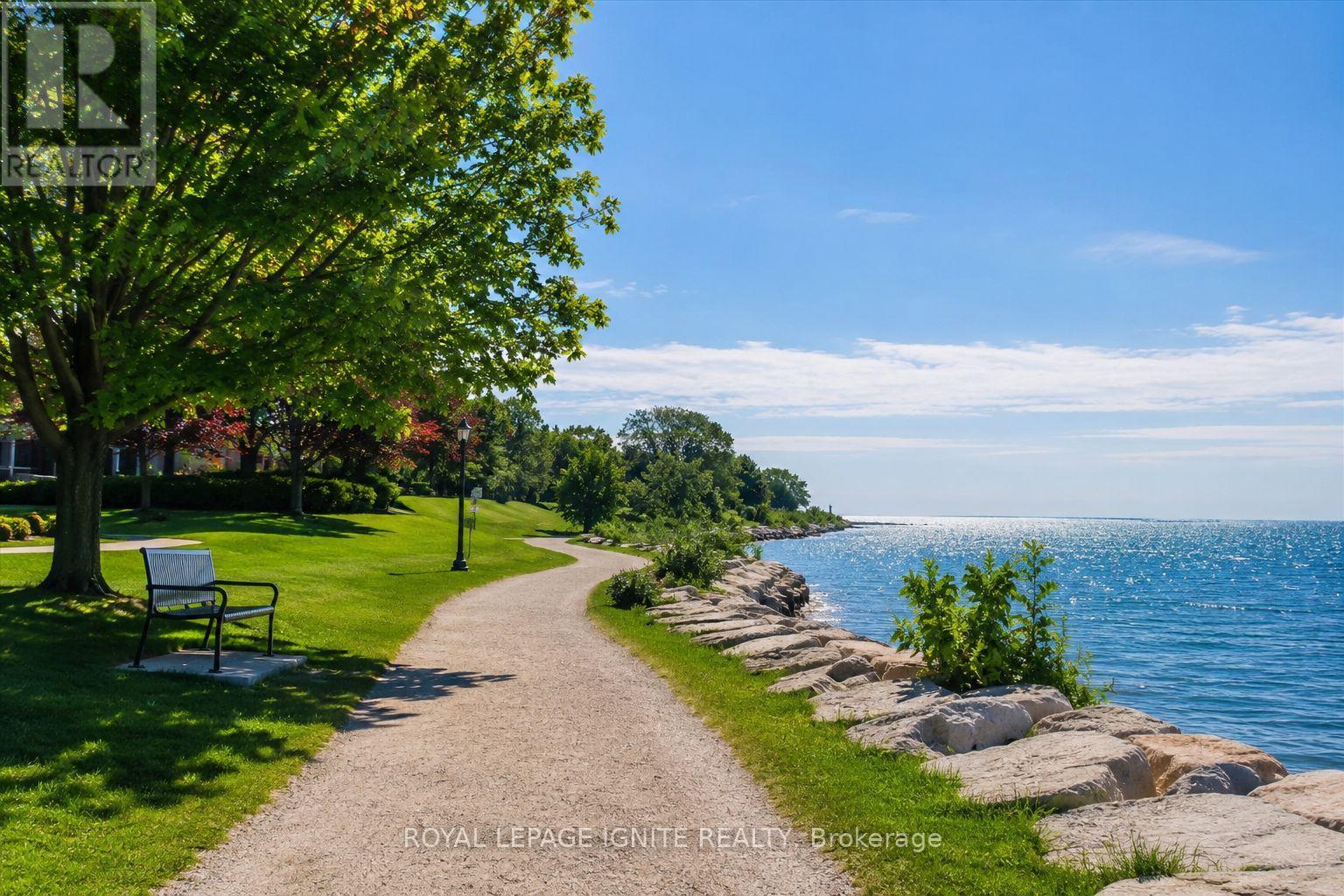 958 Mink Street, Pickering, Ontario  L1W 2G5 - Photo 46 - E13122486