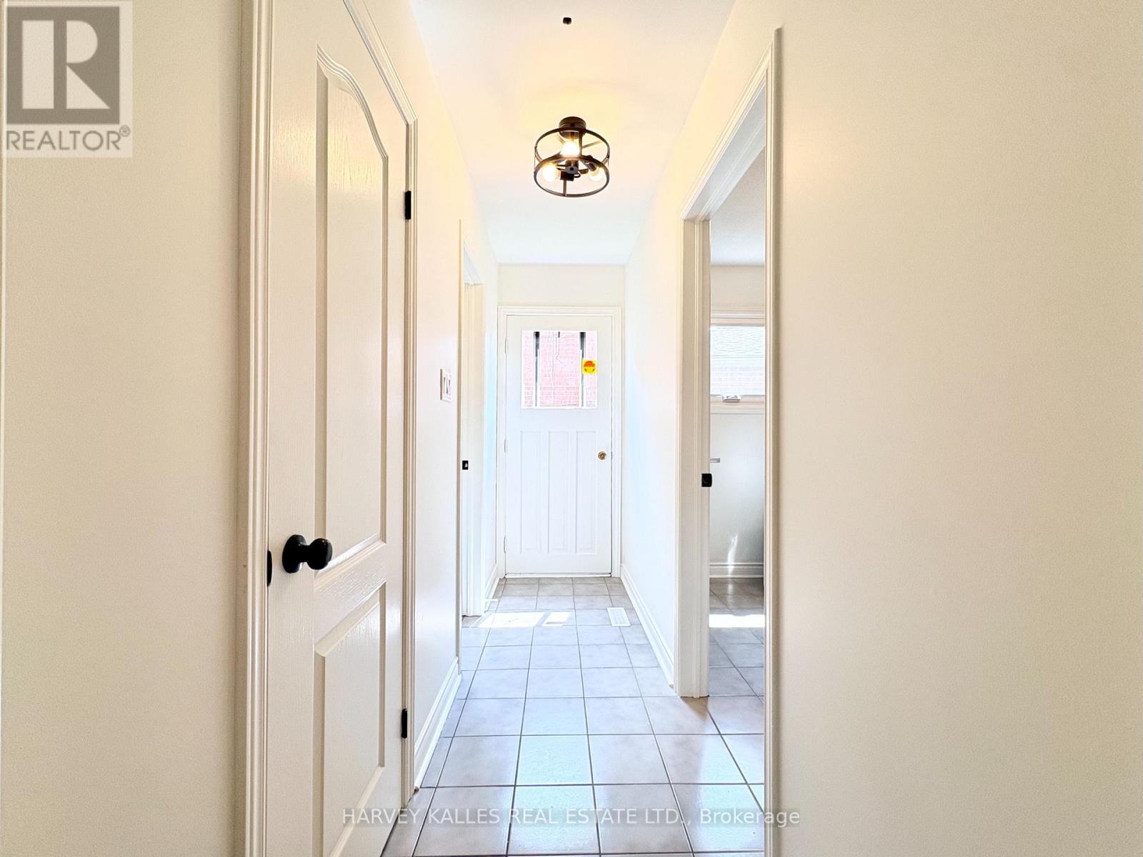 70 Amaretto Court, Vaughan, Ontario  L4L 6N1 - Photo 10 - N13128304