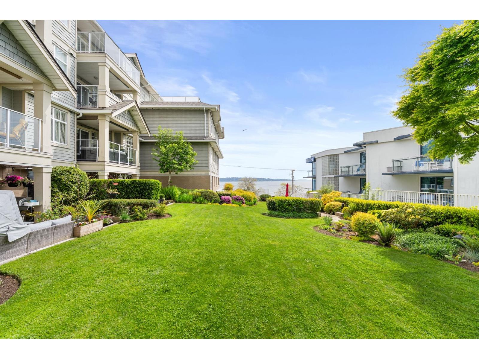212 15621 Marine Drive, White Rock, British Columbia  V4B 1E1 - Photo 34 - R3123524