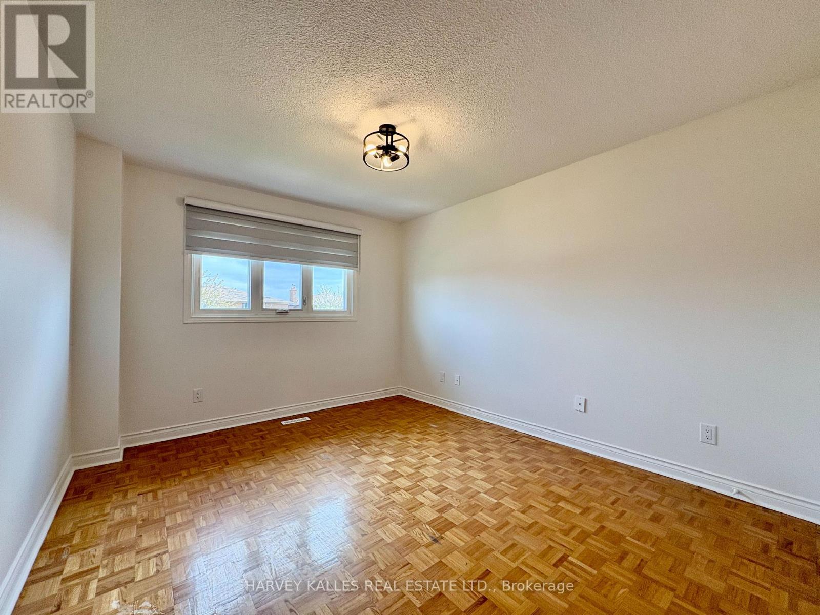 70 Amaretto Court, Vaughan, Ontario  L4L 6N1 - Photo 19 - N13128304