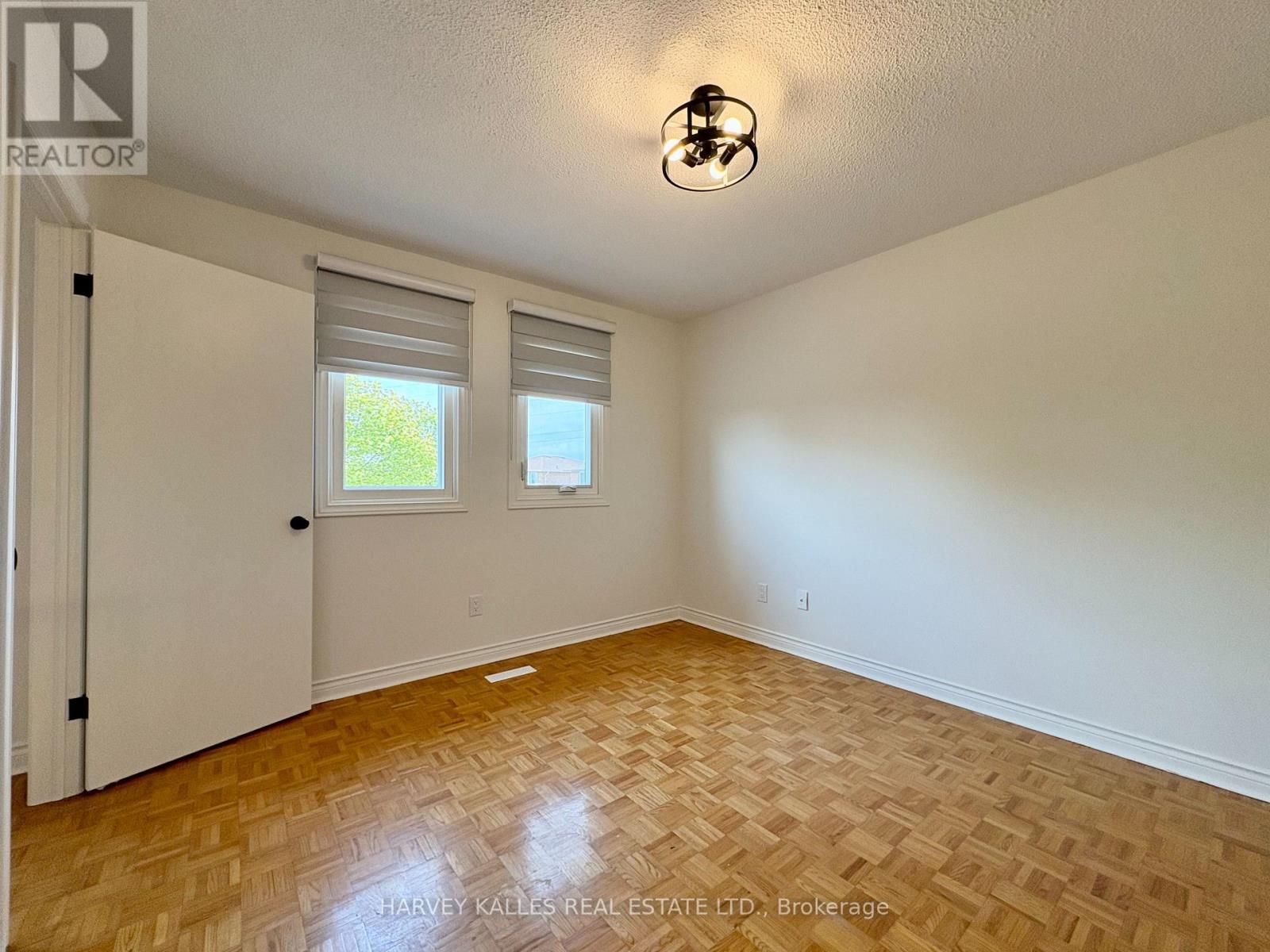70 Amaretto Court, Vaughan, Ontario  L4L 6N1 - Photo 15 - N13128304