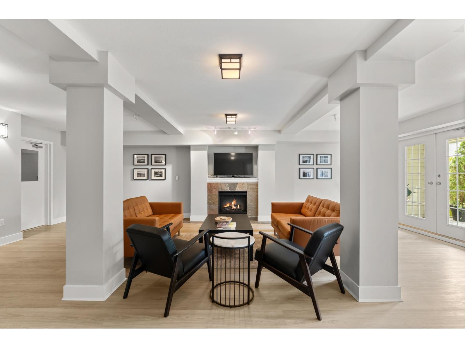 212 15621 Marine Drive, White Rock, British Columbia  V4B 1E1 - Photo 29 - R3123524