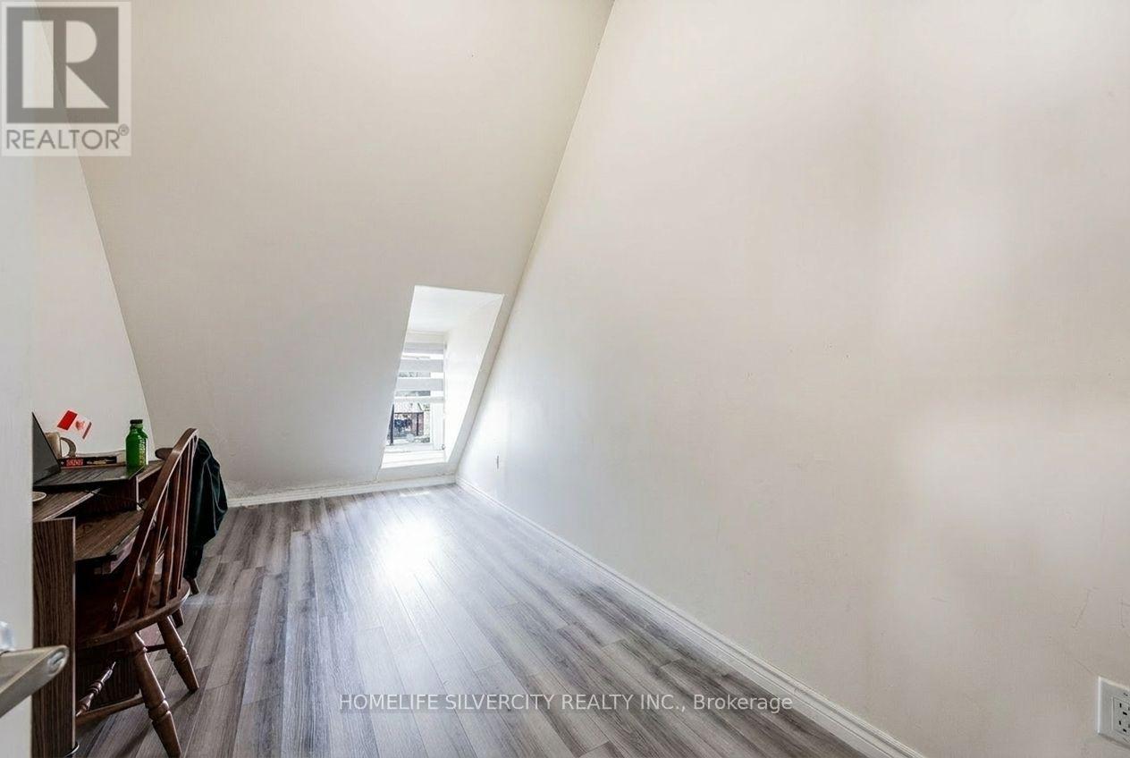 544 Dundas Street E, London East, Ontario  N6B 1W8 - Photo 5 - X13110334