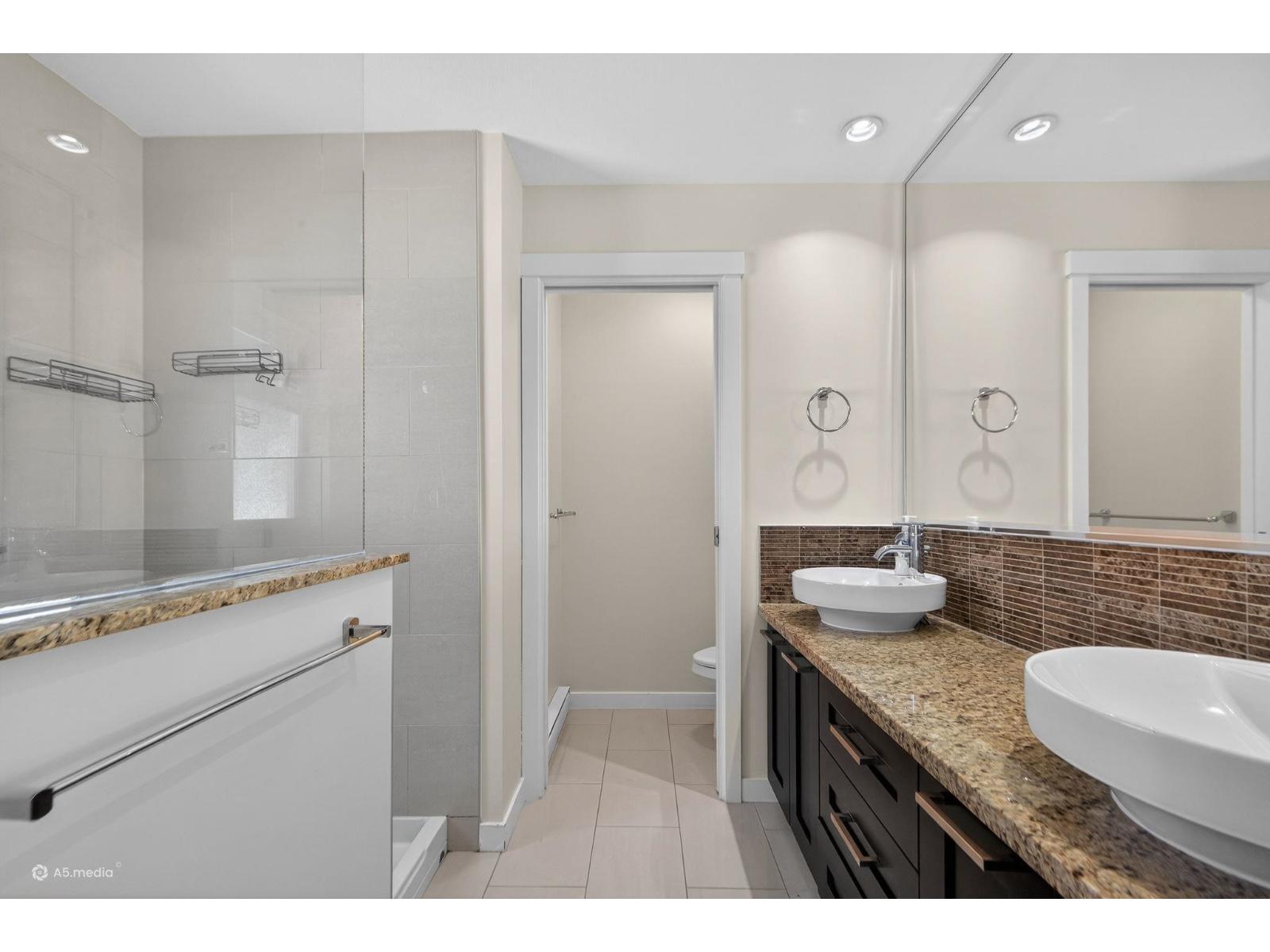 11 2925 King George Boulevard, Surrey, British Columbia  V4P 1B8 - Photo 16 - R3123518