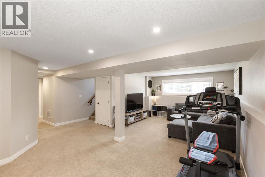 3840 52a Avenue, Innisfail, Alberta  T4G 1G8 - Photo 26 - A2311356