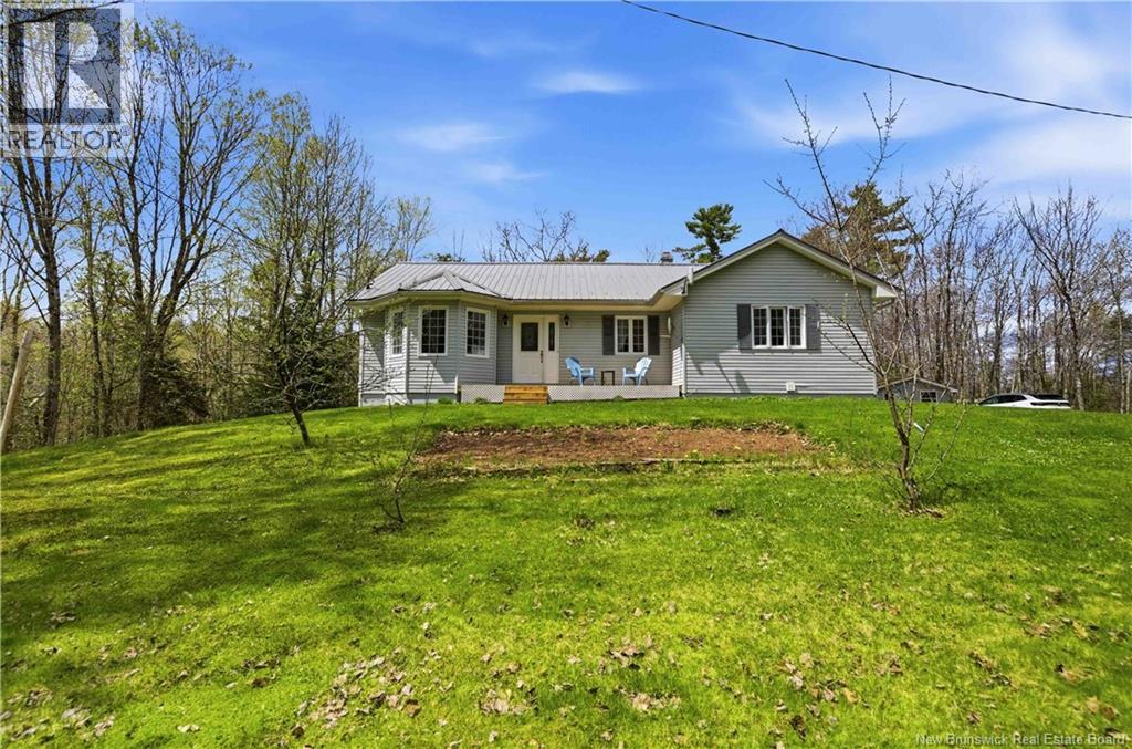 1112 Scenic Narrows Boulevard, Cambridge-Narrows, New Brunswick  E4C 2N2 - Photo 5 - NB139433