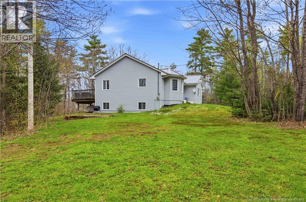 1112 Scenic Narrows Boulevard, Cambridge-Narrows, New Brunswick  E4C 2N2 - Photo 9 - NB139433