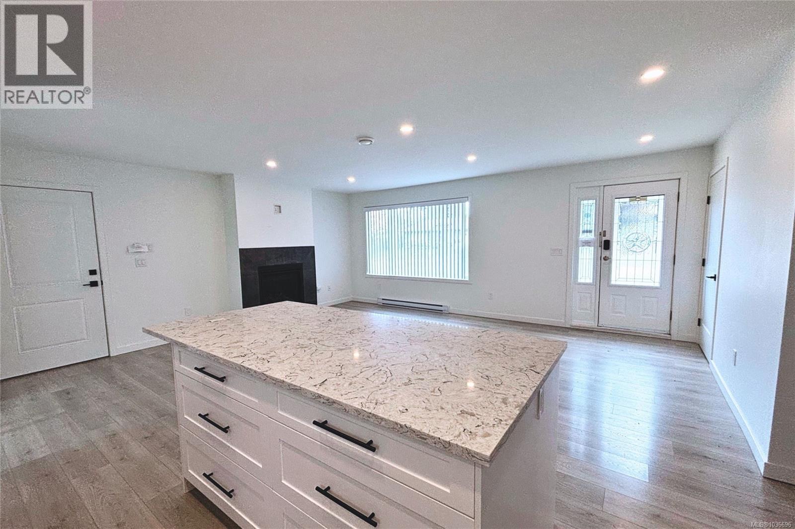 For Sale: 600 Sumac Dr, Qualicum Beach, ON | 4 Bed, 3 Bath House for $295,000. See 26 photos!