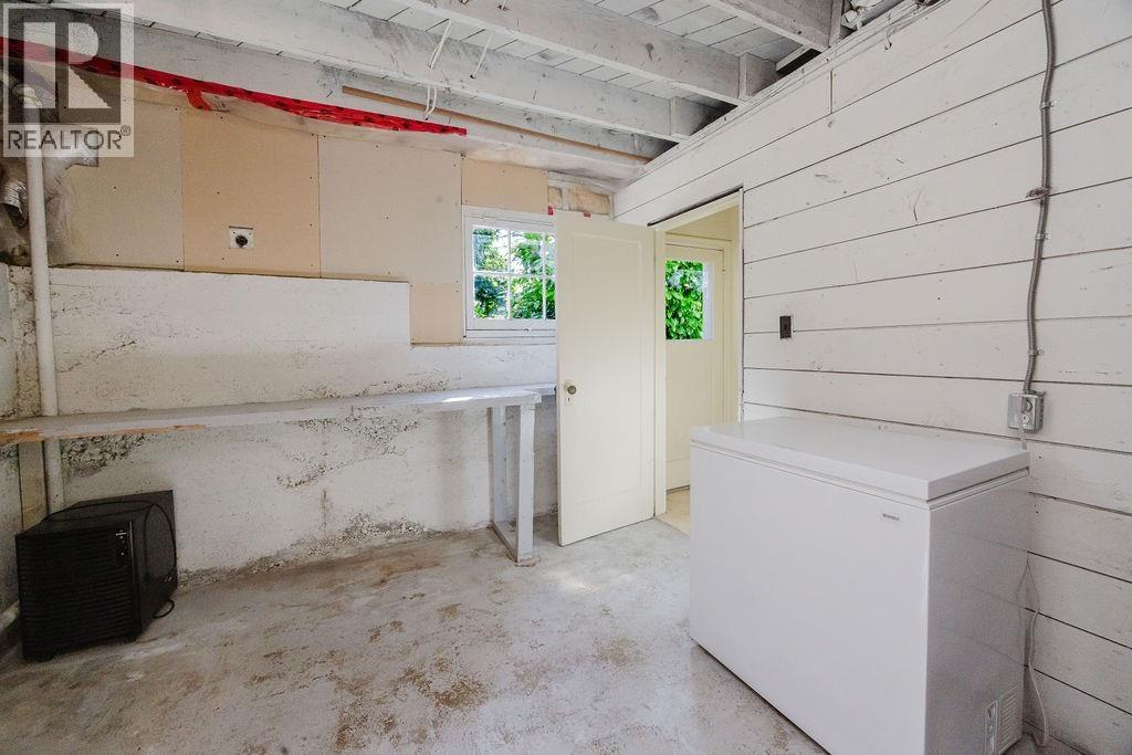 466 Central Avenue, Gibsons, British Columbia V0N 1V1 - Photo 26 - R3110456