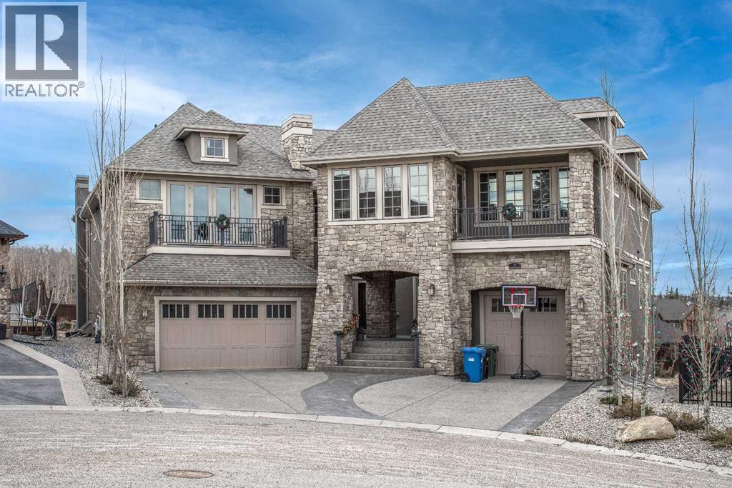 5 Elveden Point SW, Calgary, Alberta