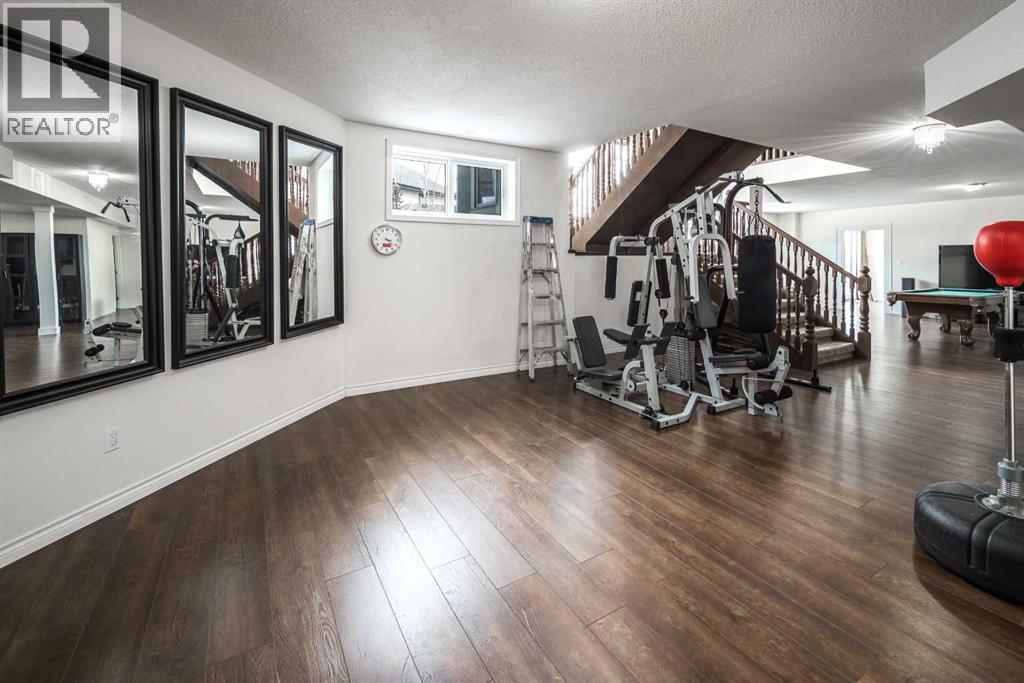5 Elveden Point SW, Calgary, Alberta  T3H 3X8 - Photo 43 - A2297598