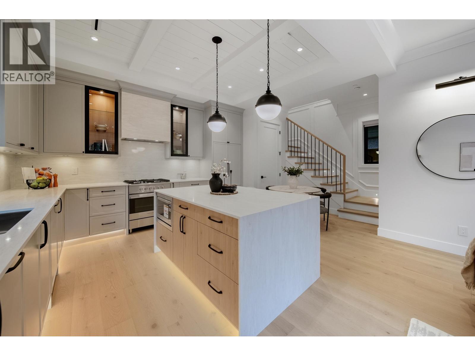 1 1841 Parker Street, Vancouver, British Columbia  V5L 2L1 - Photo 12 - R3123638
