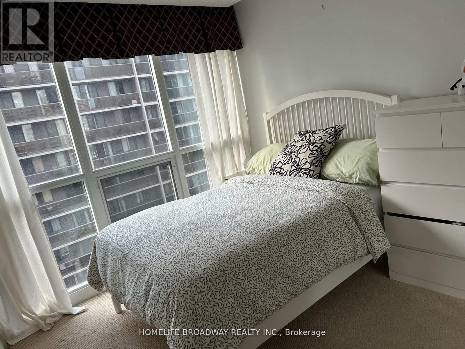 1310 - 25 Carlton Street, Toronto, Ontario  M5B 1L4 - Photo 13 - C13129018