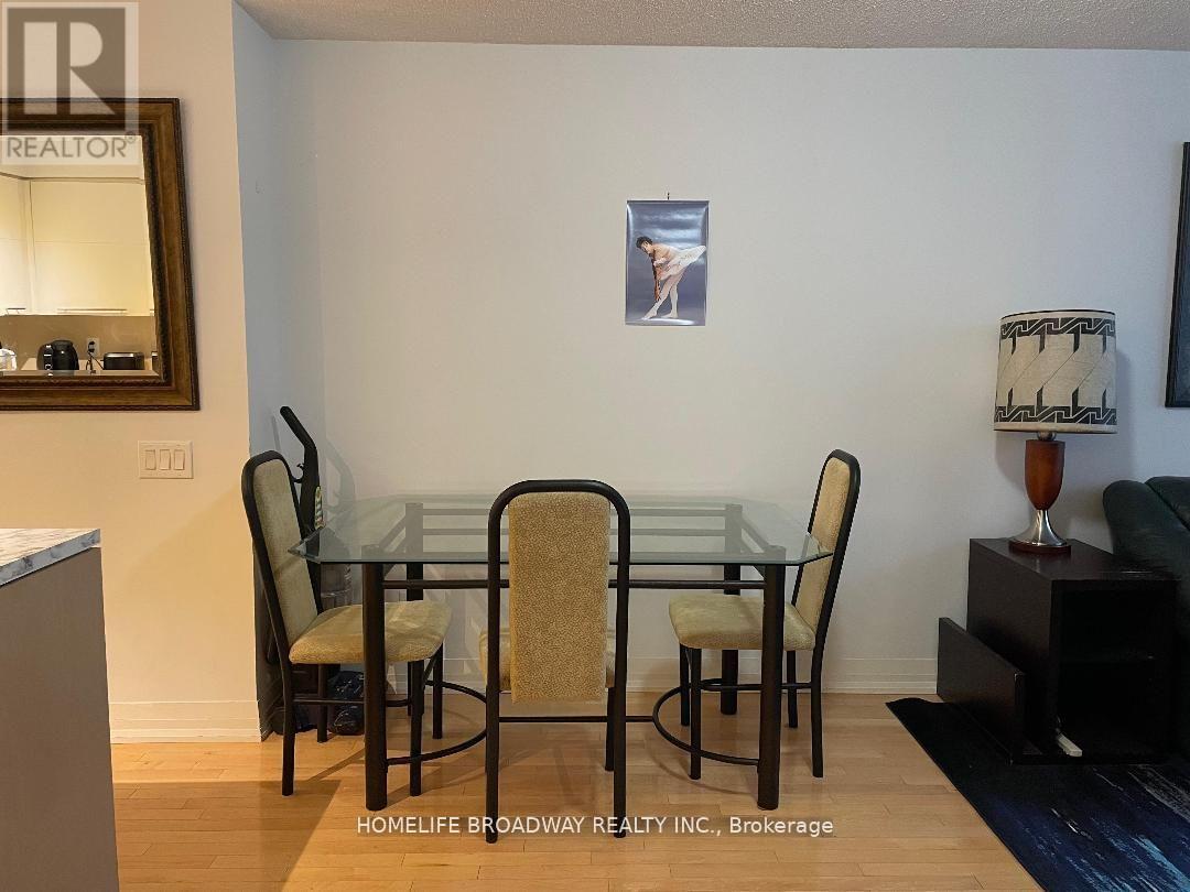 1310 - 25 Carlton Street, Toronto, Ontario  M5B 1L4 - Photo 2 - C13129018