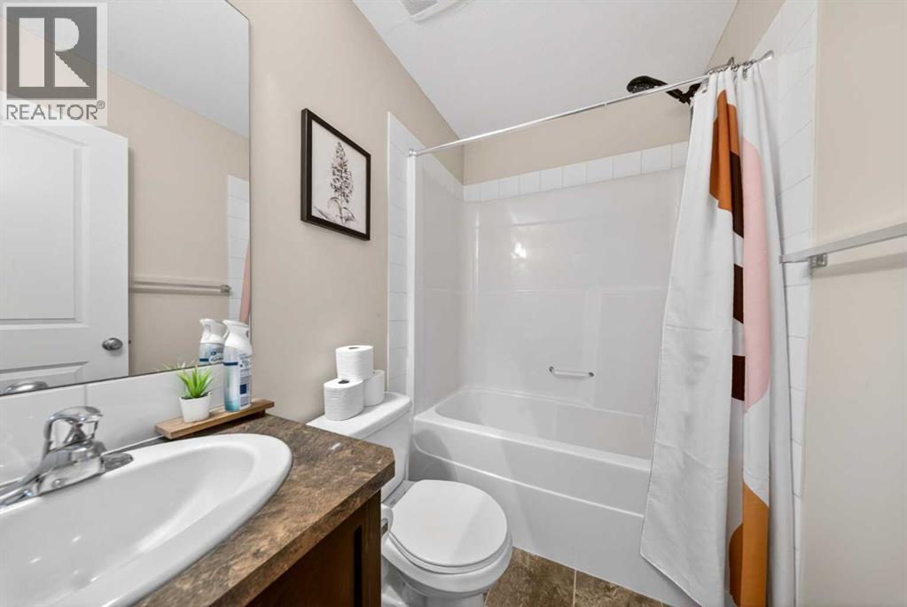 212 Cascades Pass, Chestermere, Alberta  T1X 0M1 - Photo 19 - A2304684