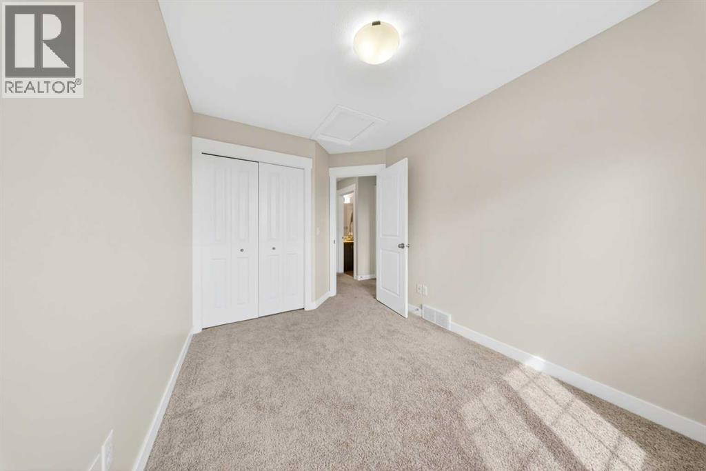 212 Cascades Pass, Chestermere, Alberta  T1X 0M1 - Photo 22 - A2304684