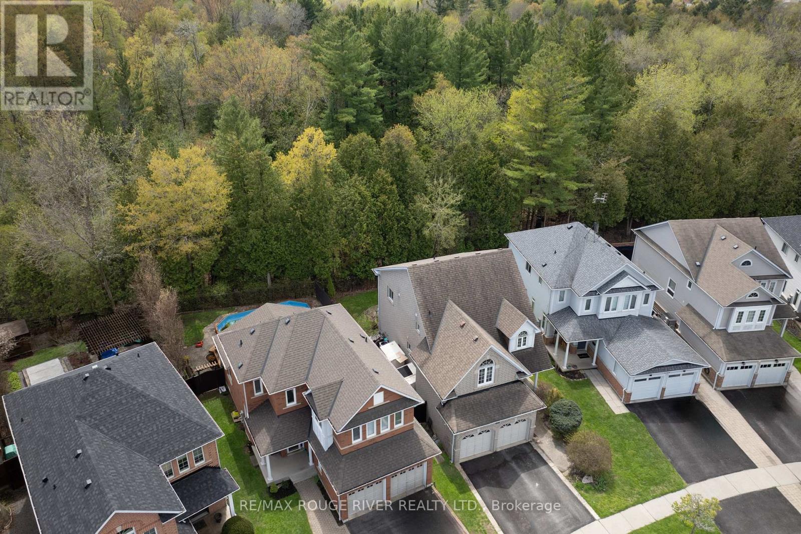 433 Woodsmere Crescent, Pickering, Ontario  L1V 7A4 - Photo 29 - E13129072