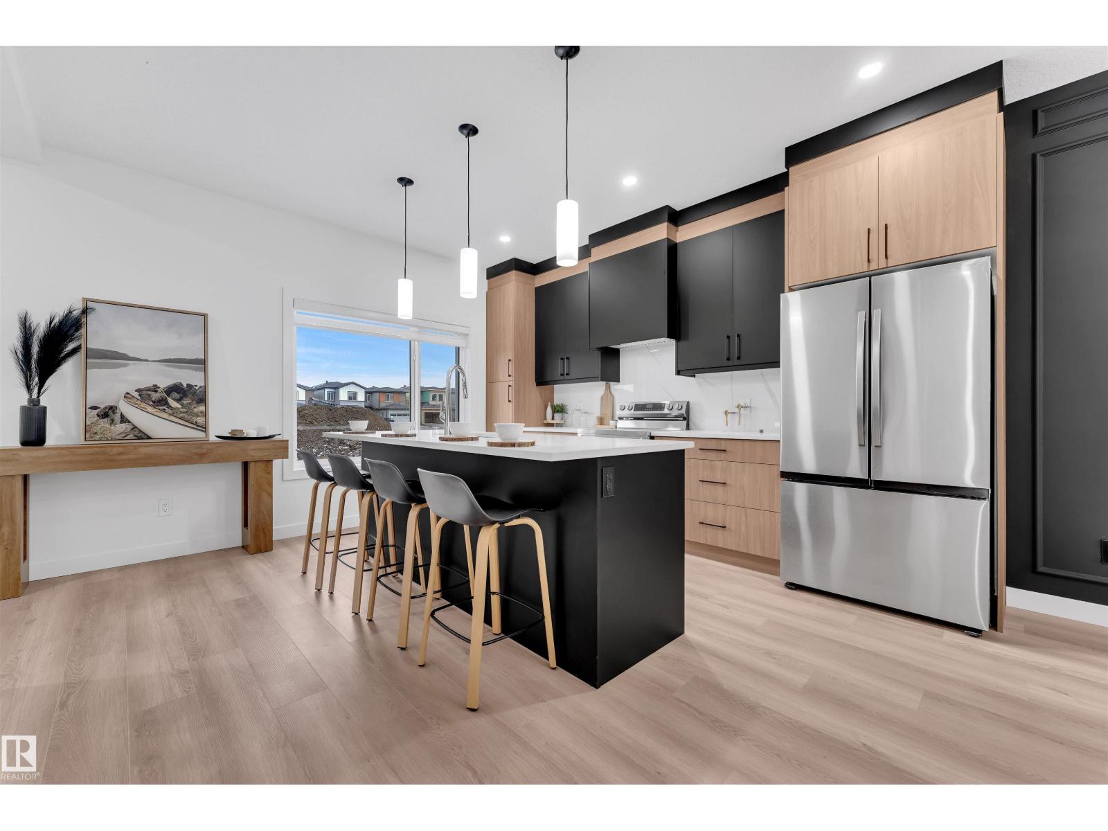303 Falcon Crescent, Leduc, Alberta  T9E 4W3 - Photo 6 - E4472703