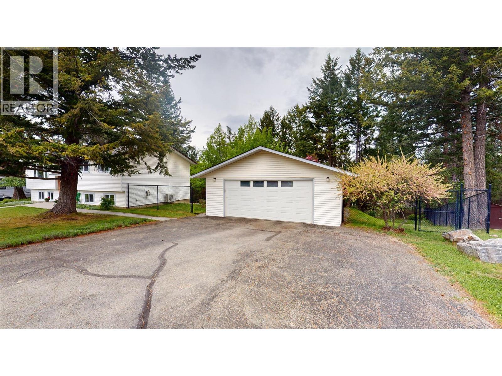 3109 Mt Royal Drive, Cranbrook, British Columbia  V1C 5T1 - Photo 39 - 10387501
