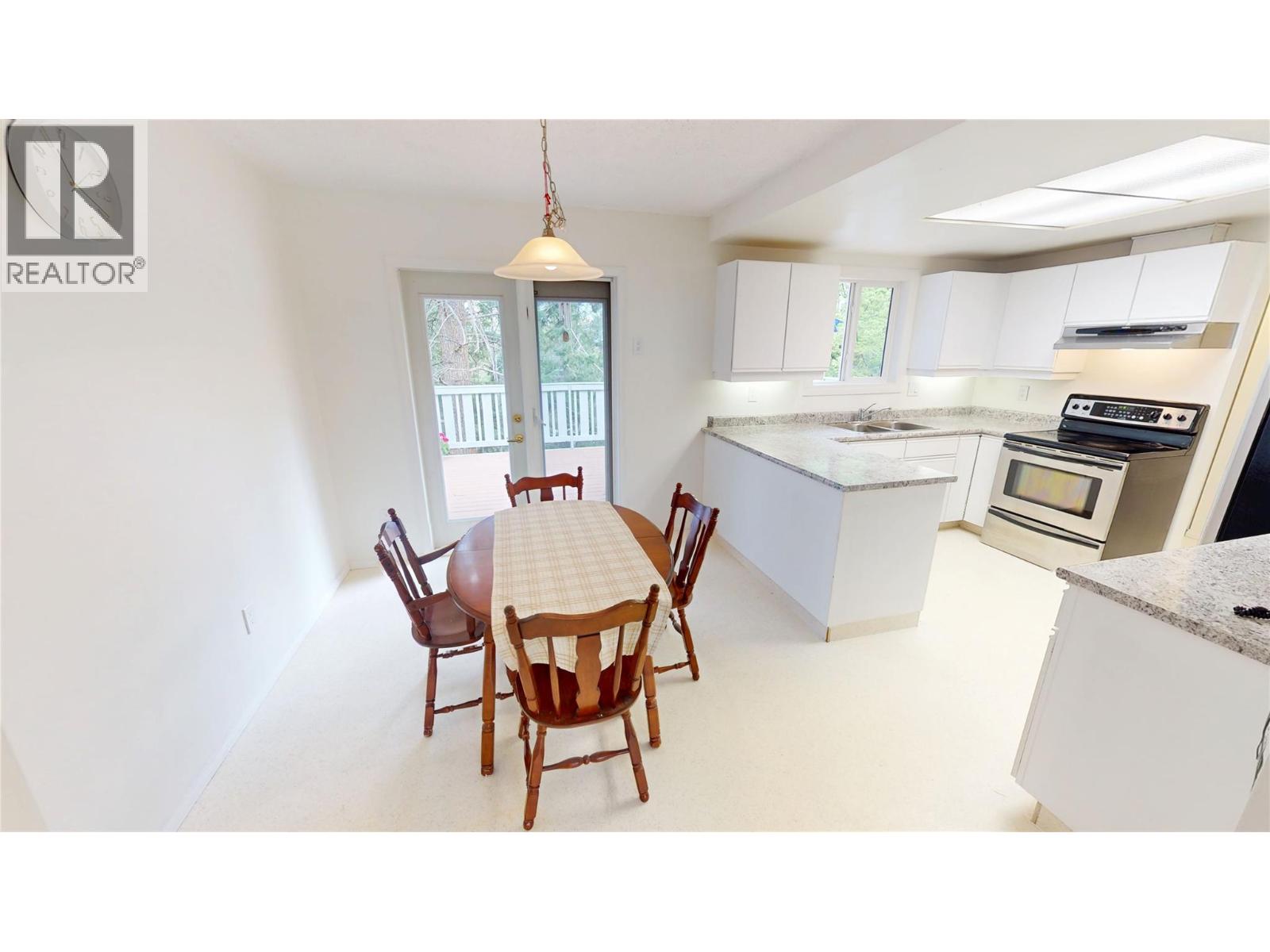 3109 Mt Royal Drive, Cranbrook, British Columbia  V1C 5T1 - Photo 7 - 10387501