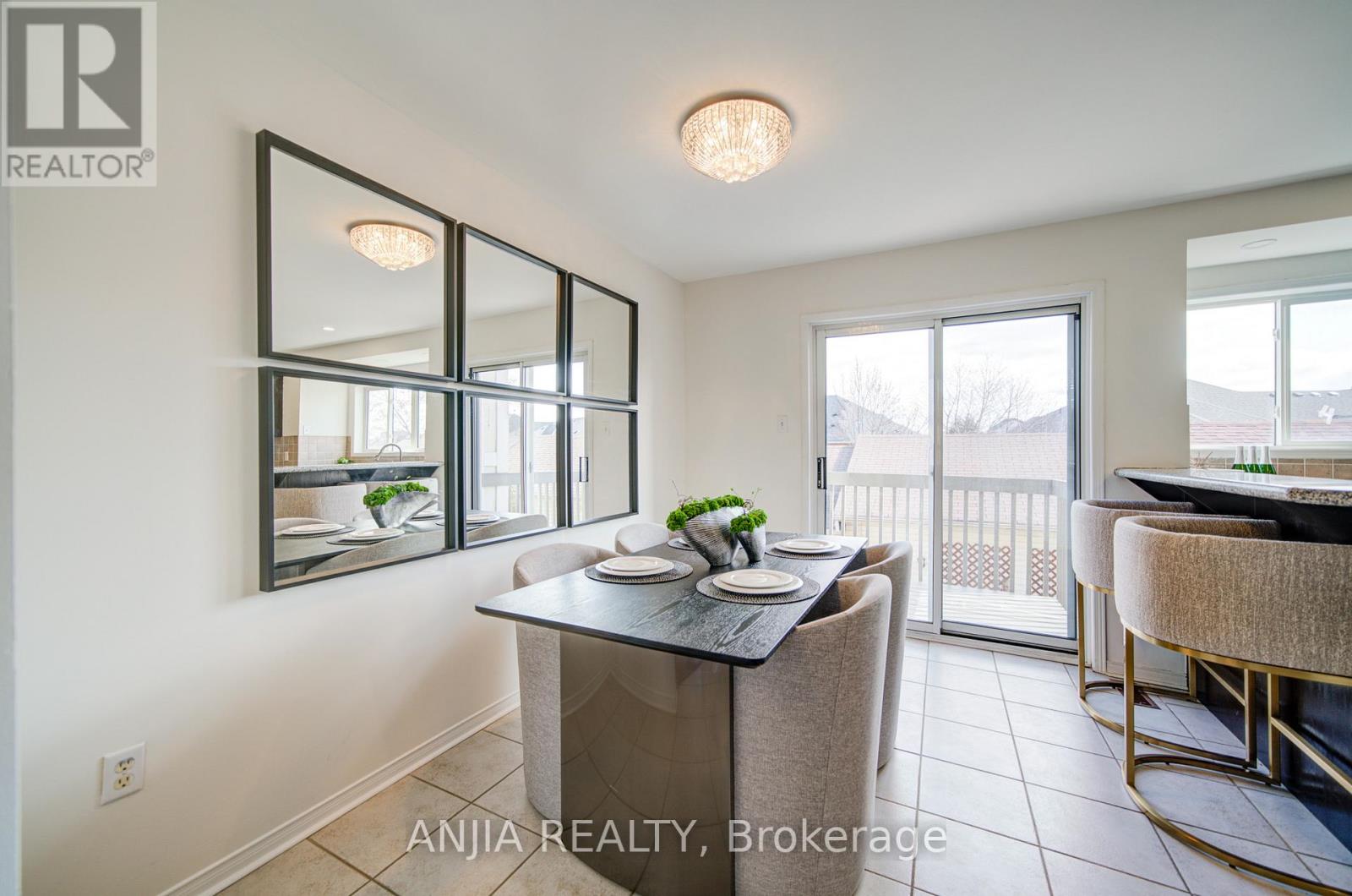 195 Shirley Drive, Richmond Hill, Ontario  L4S 1T3 - Photo 8 - N13128930