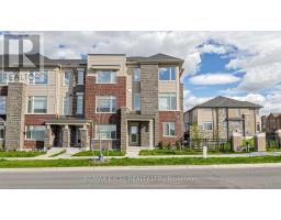 10 BUSATO DRIVE, Whitchurch-Stouffville, Ontario