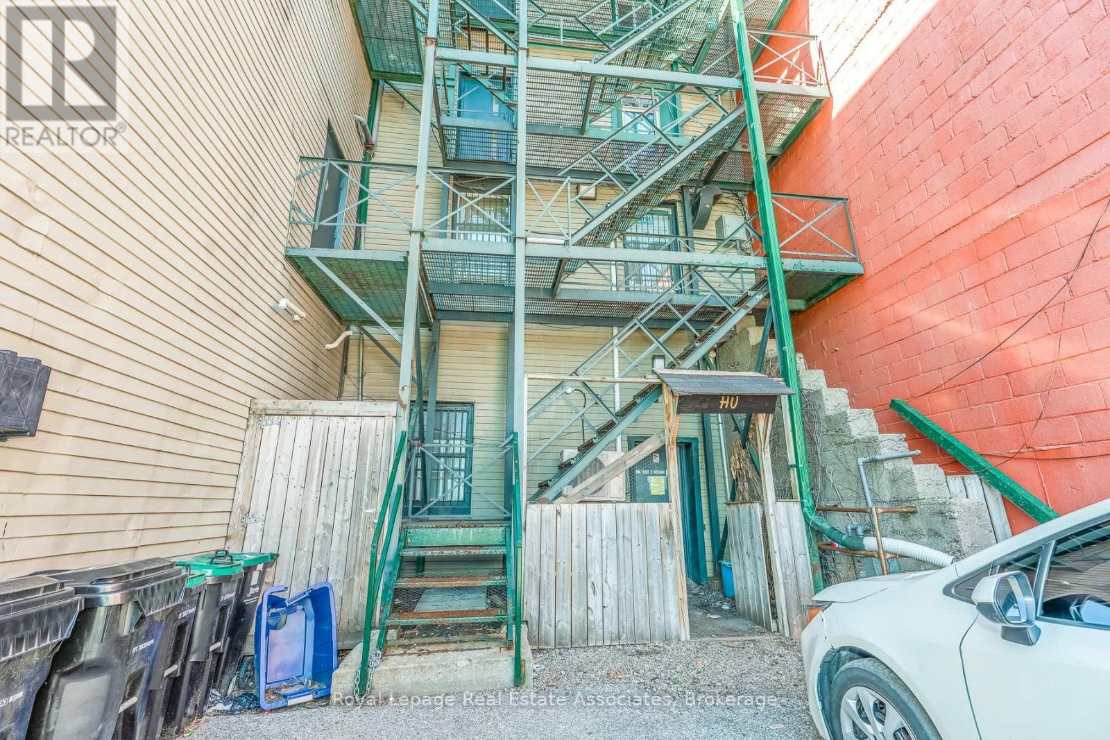 133 Dunlop Street E, Barrie (City Centre), Ontario  L4M 1A6 - Photo 18 - S13128992