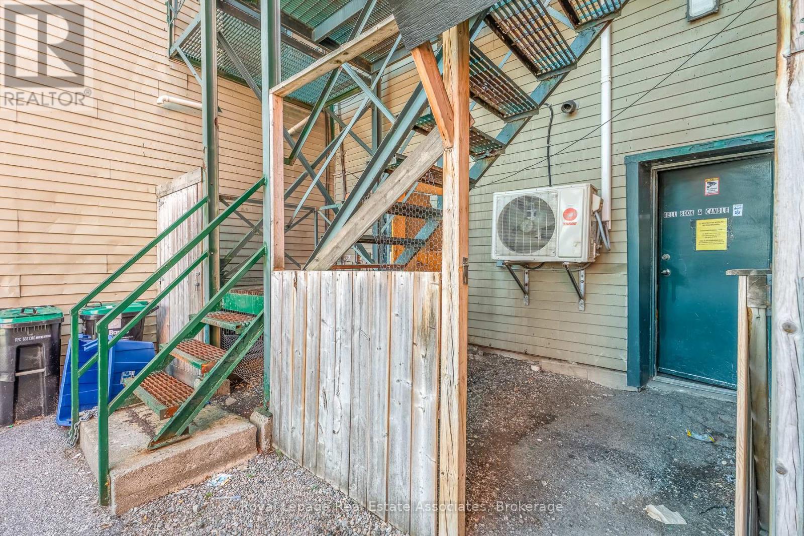 133 Dunlop Street E, Barrie (City Centre), Ontario  L4M 1A6 - Photo 19 - S13128992