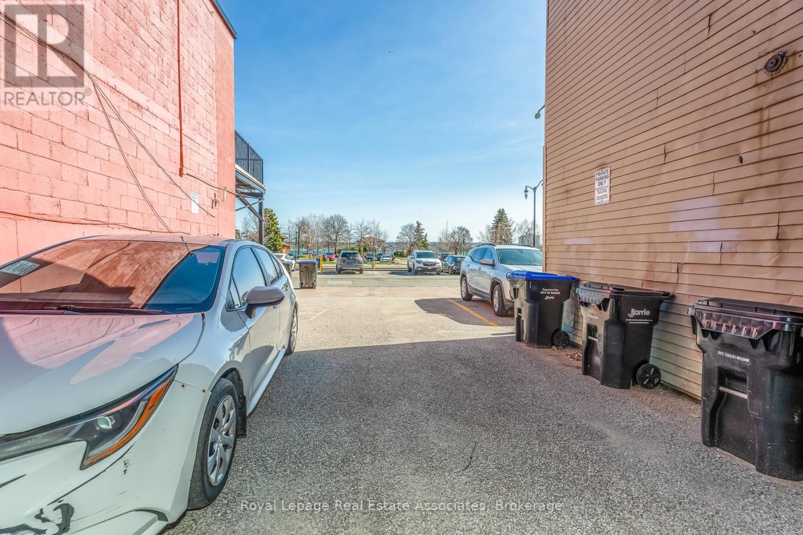 133 Dunlop Street E, Barrie (City Centre), Ontario  L4M 1A6 - Photo 22 - S13128992