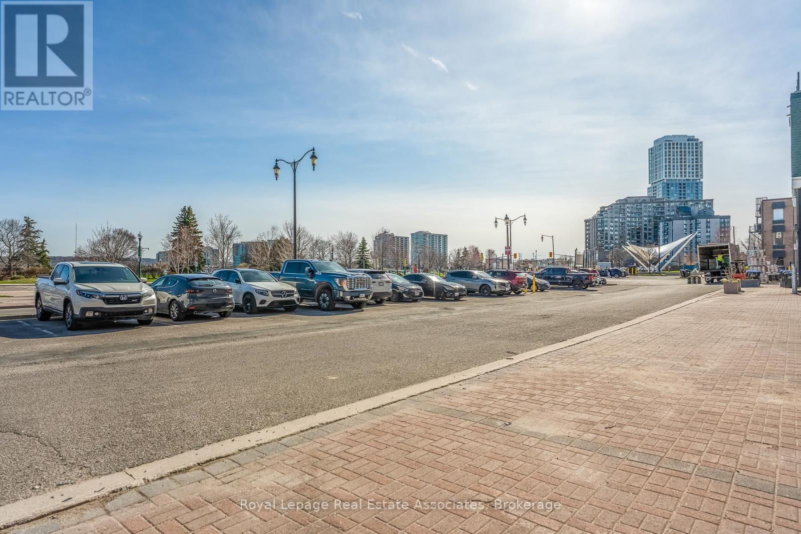 133 Dunlop Street E, Barrie (City Centre), Ontario  L4M 1A6 - Photo 23 - S13128992