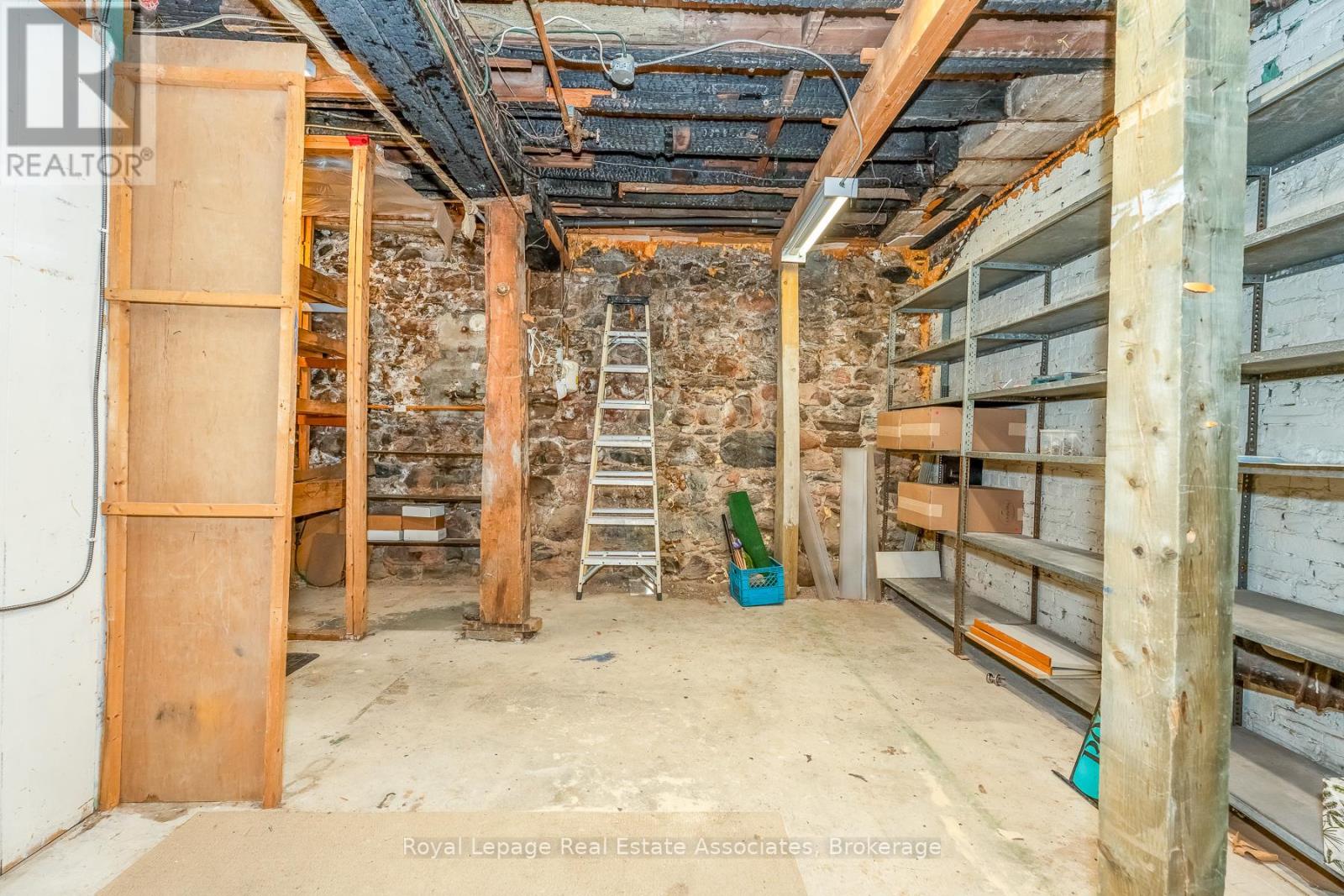 133 Dunlop Street E, Barrie (City Centre), Ontario  L4M 1A6 - Photo 42 - S13128992