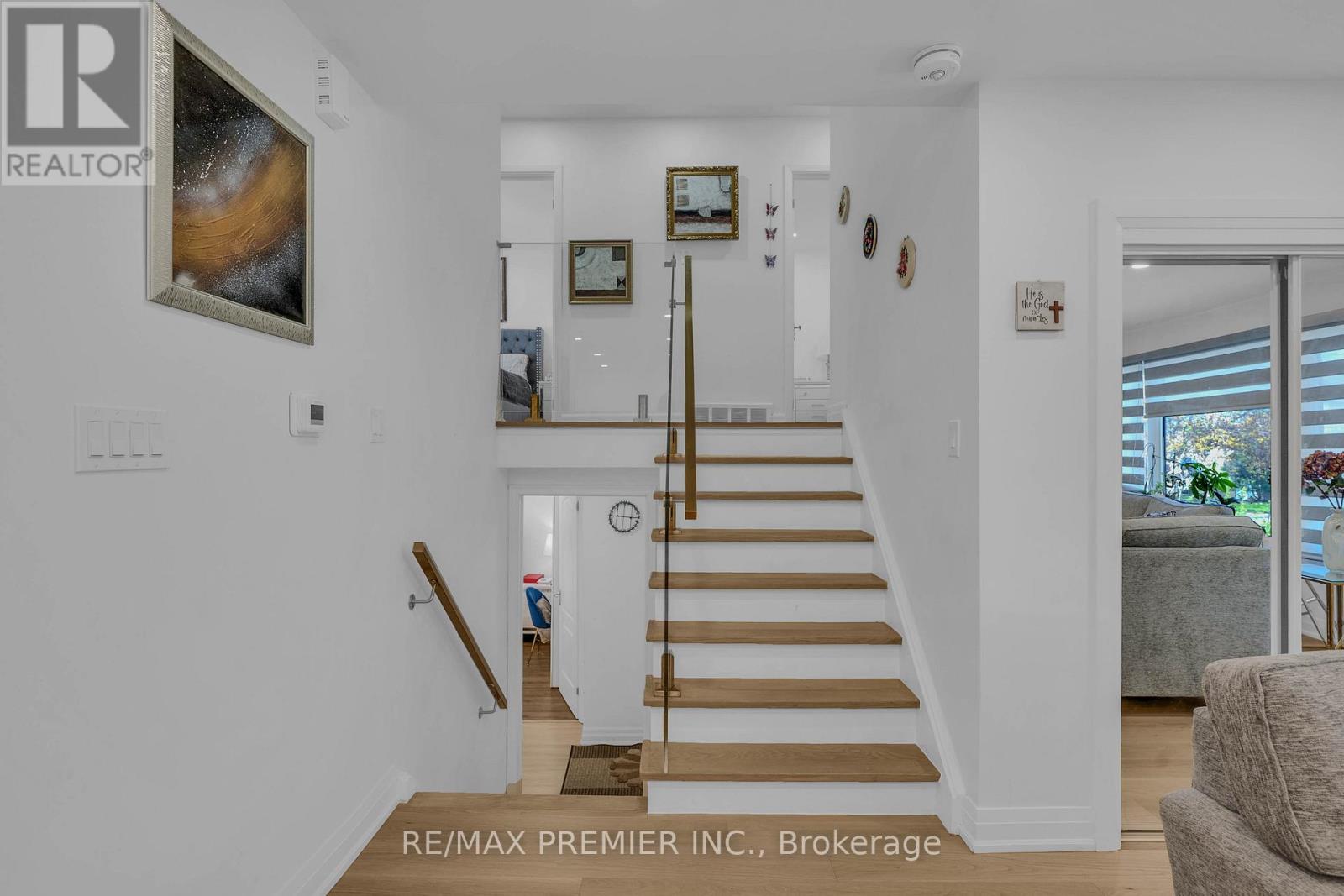 51 Bowerbank Drive, Toronto, Ontario  M2M 1Z9 - Photo 21 - C13092496