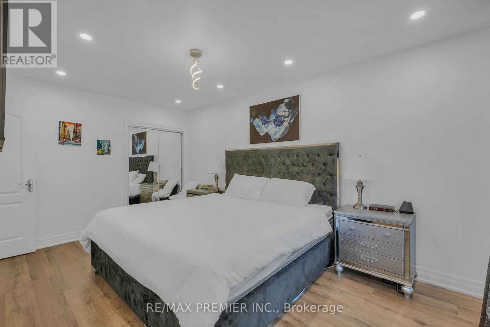 51 Bowerbank Drive, Toronto, Ontario  M2M 1Z9 - Photo 26 - C13092496