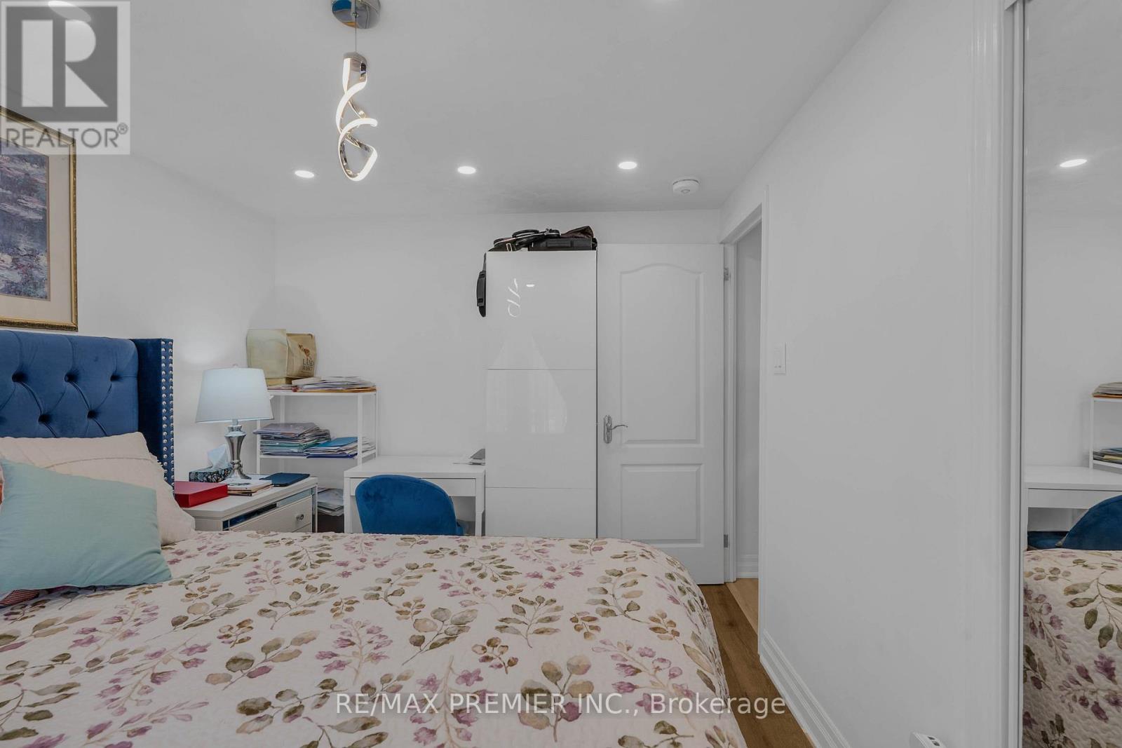 51 Bowerbank Drive, Toronto, Ontario  M2M 1Z9 - Photo 32 - C13092496