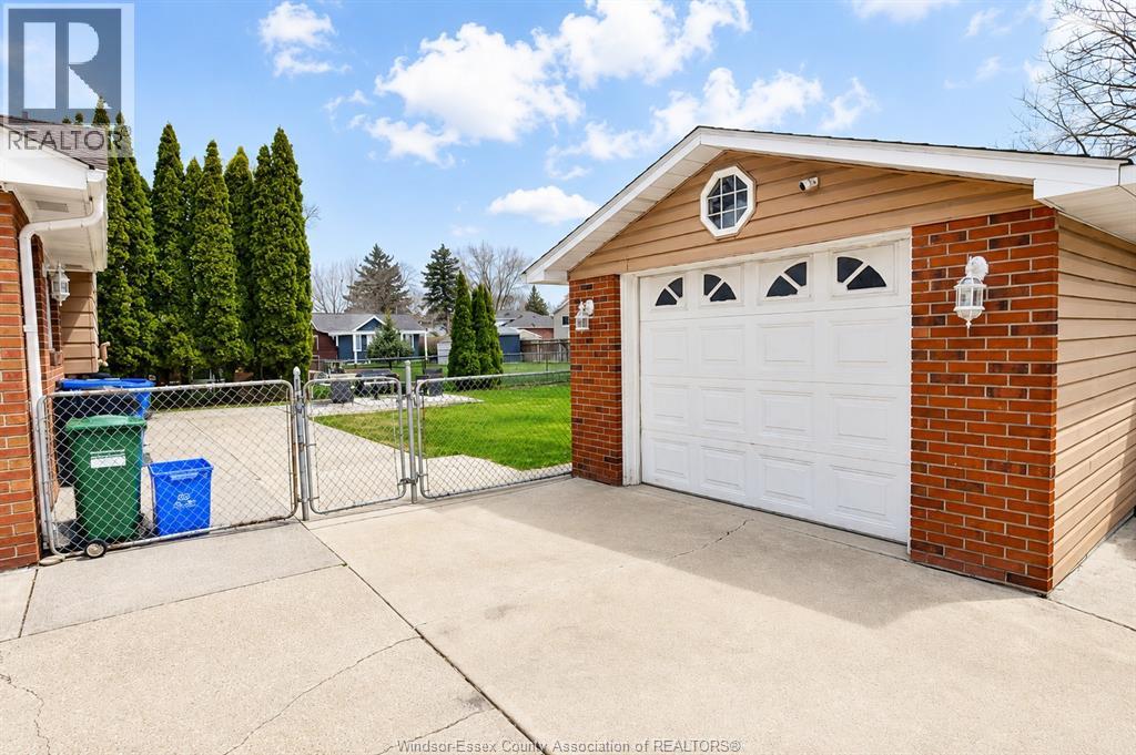 2935 Rivard, Windsor, Ontario  N8T 2J1 - Photo 17 - 26010377