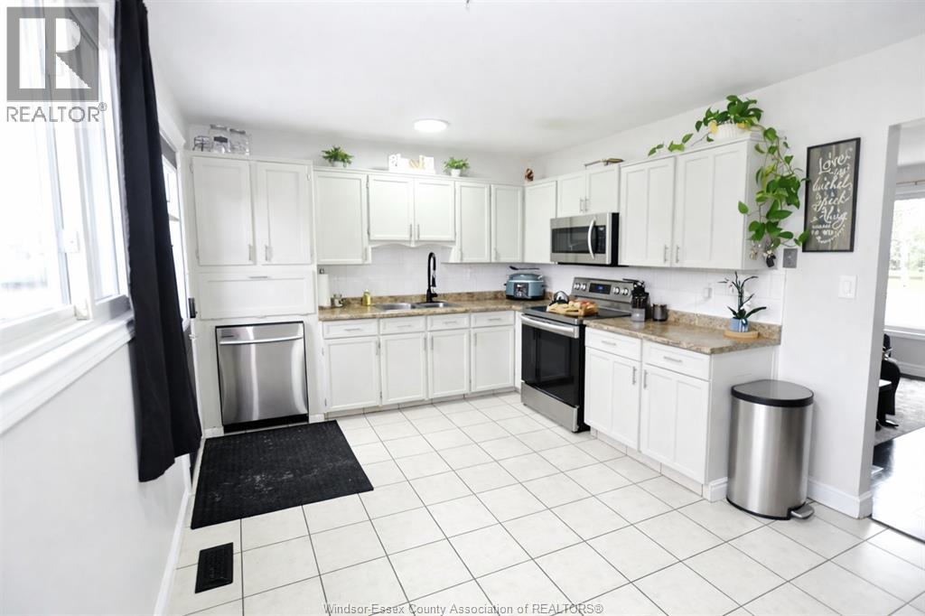 2935 Rivard, Windsor, Ontario  N8T 2J1 - Photo 7 - 26010377