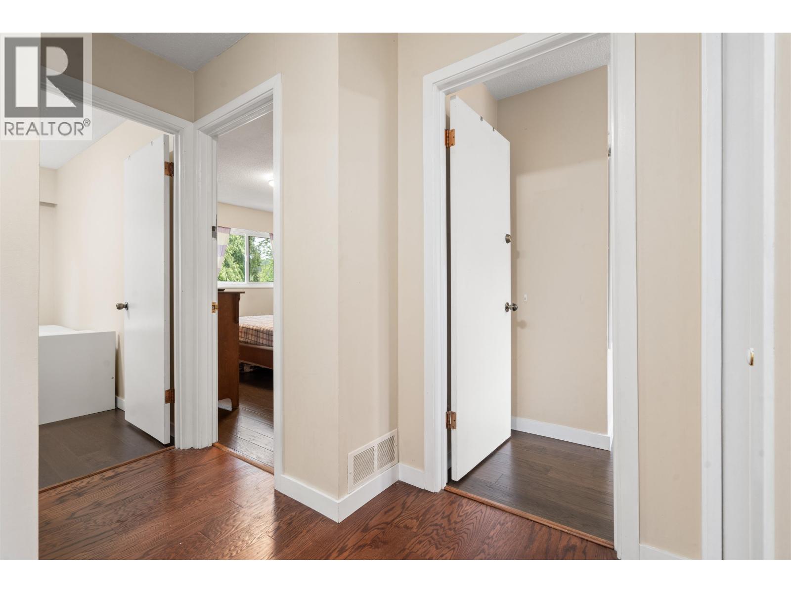 883 Old Lillooet Road, North Vancouver, British Columbia  V7J 2H6 - Photo 19 - R3123598