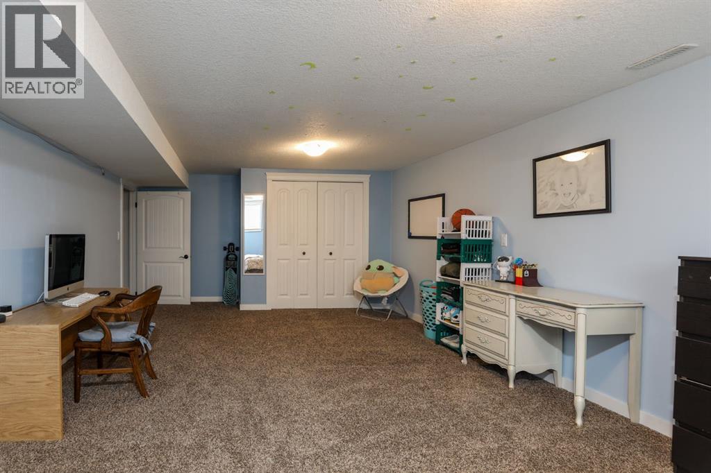 125 S 2a Street W, Magrath, Alberta  T0K 1J0 - Photo 35 - A2307986