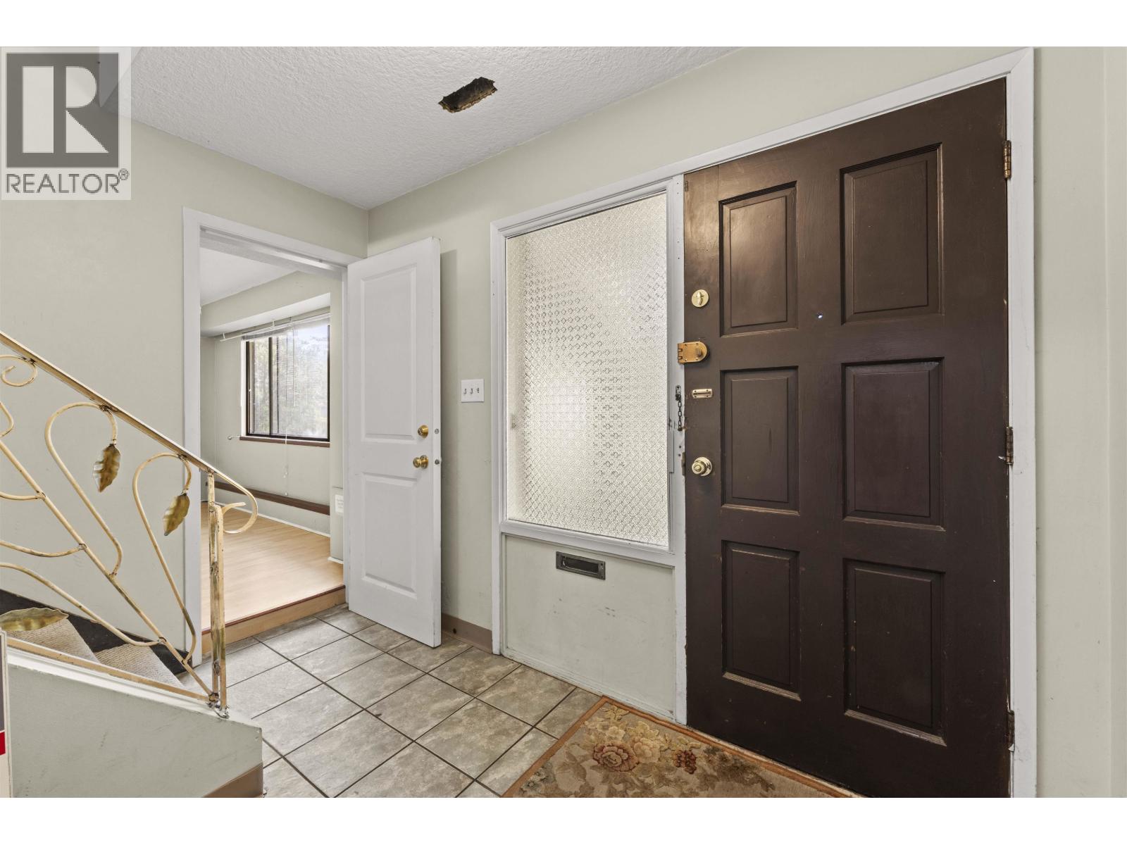 2514 E 49th Avenue, Vancouver, British Columbia  V5S 1J5 - Photo 8 - R3121036