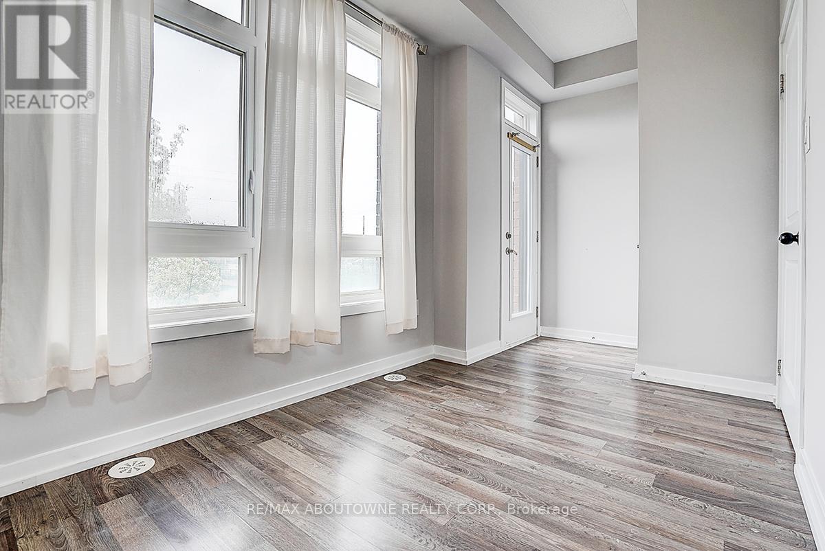 52 Saintfield Drive, Vaughan, Ontario  L4L 0L6 - Photo 21 - N13112524