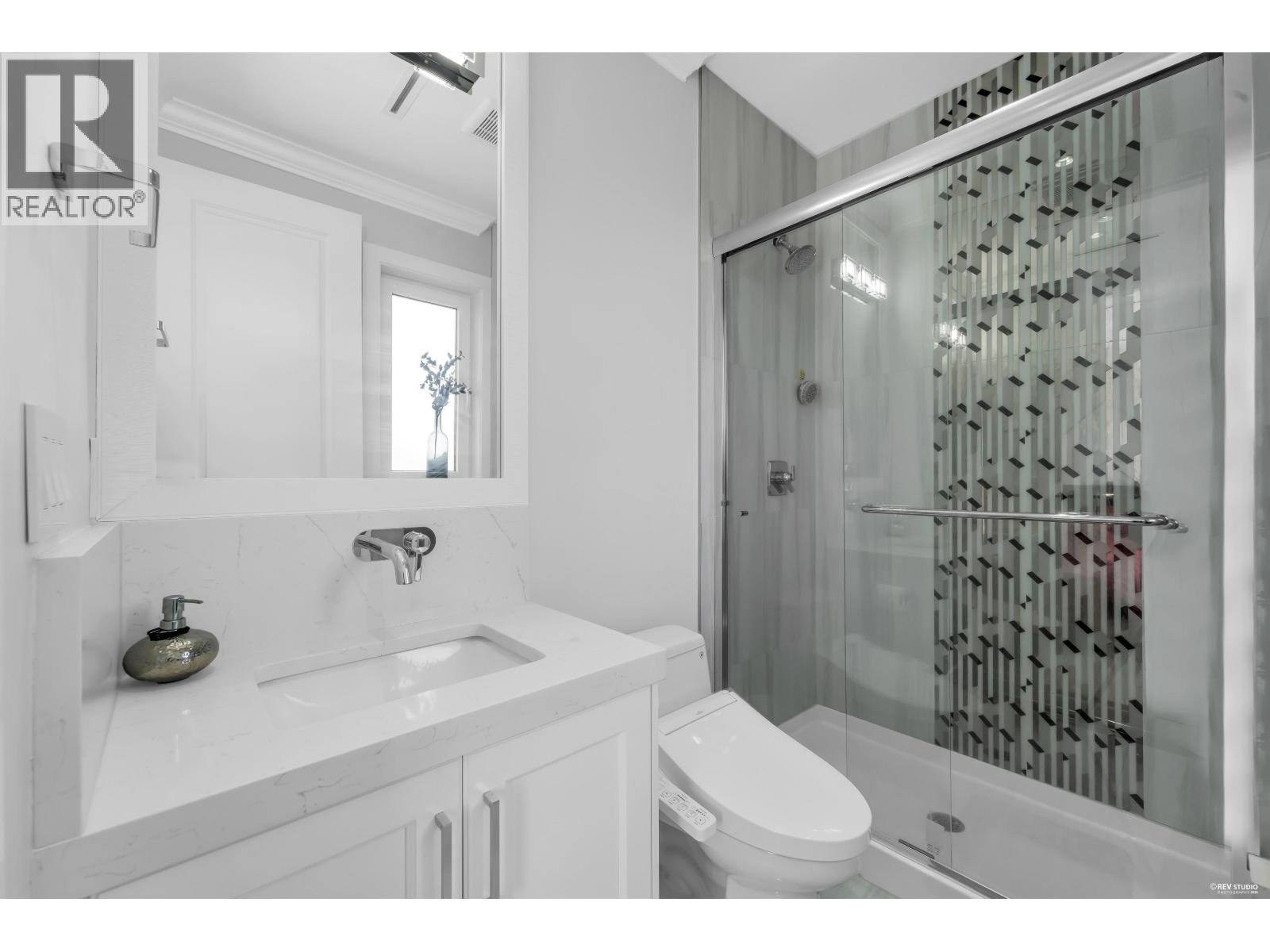 8580 Camden Crescent, Richmond, British Columbia  V7C 3G4 - Photo 34 - R3122889