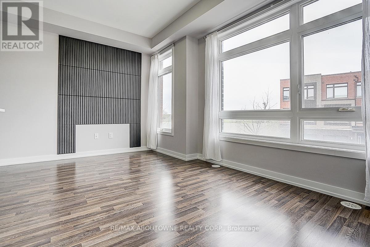 52 Saintfield Drive, Vaughan, Ontario  L4L 0L6 - Photo 13 - N13112524