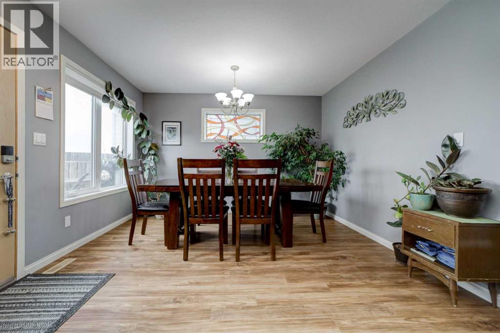 1028 Livingston Way, Pincher Creek, Alberta  T0K 1W0 - Photo 11 - A2309781
