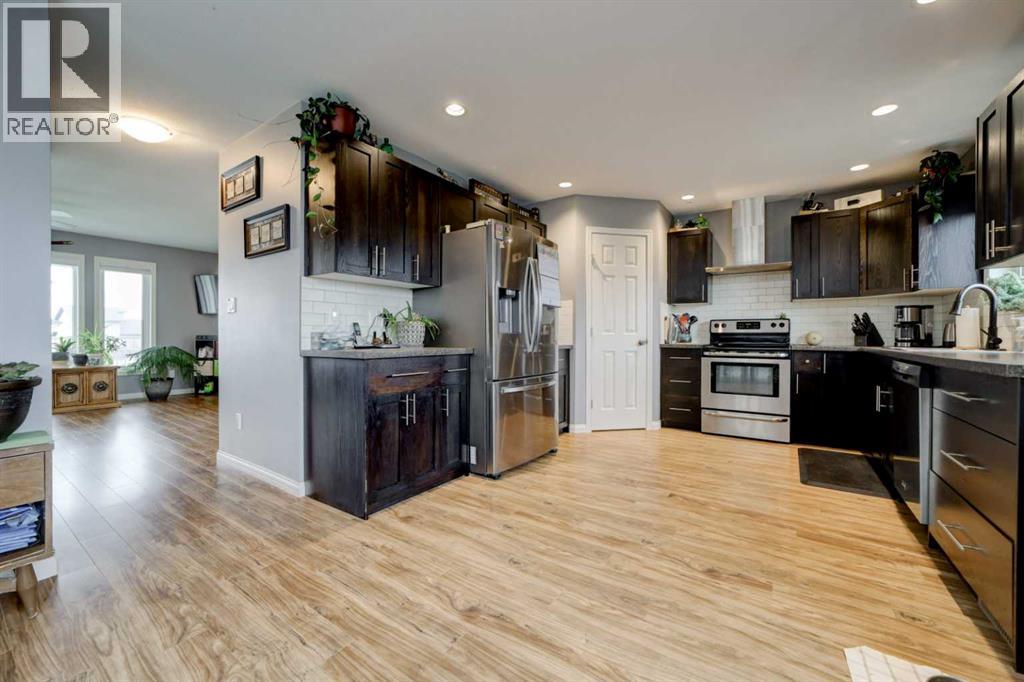 1028 Livingston Way, Pincher Creek, Alberta  T0K 1W0 - Photo 12 - A2309781