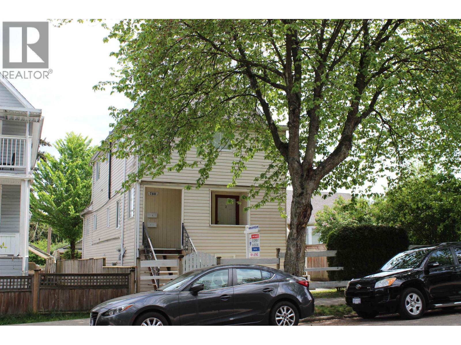 780 Victoria Drive, Vancouver, British Columbia  V5L 4E6 - Photo 2 - R3112767
