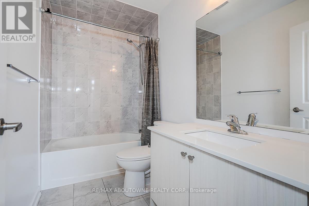 52 Saintfield Drive, Vaughan, Ontario  L4L 0L6 - Photo 34 - N13112524